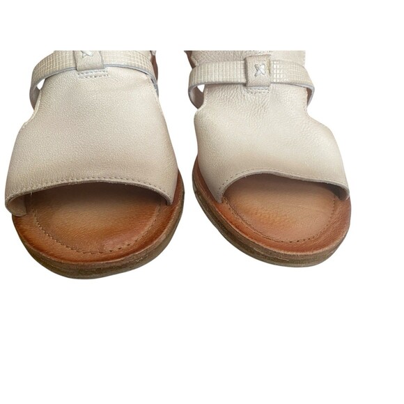 Miz Mooz Finnley Sandals - Picture 4 of 9